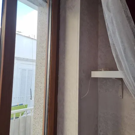 Apartment Homes - Vacanze Centro Luxury Con Balcone A Pochi Passi Dal Mare Vieste